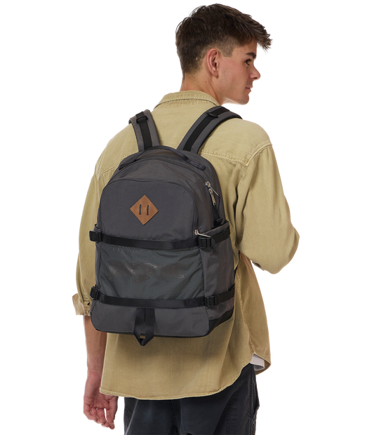 small-seattle-pack-e8 JS0A85VUDMX-MODEL.png