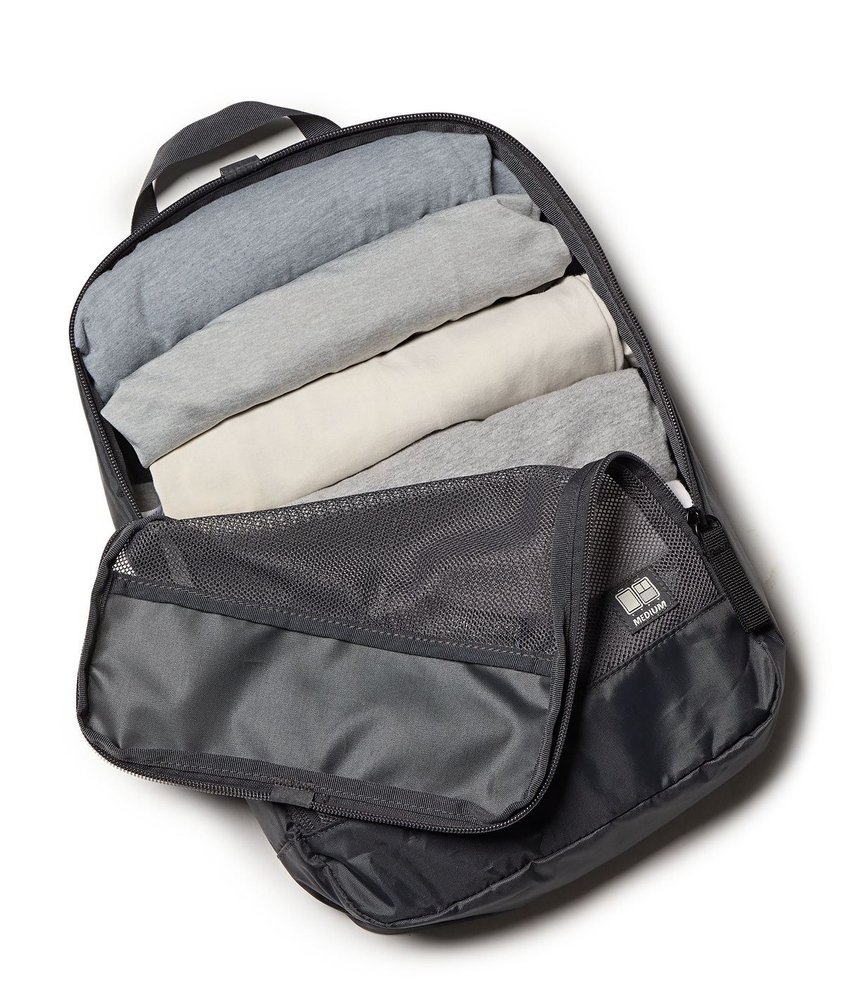22-carry-on-luggage-packing-cubes-smokey-grit-set-e2 JS0A86DRDMX-DET5.png